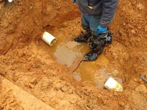 underground-pipe-repair-plumbing-part-2.jpg